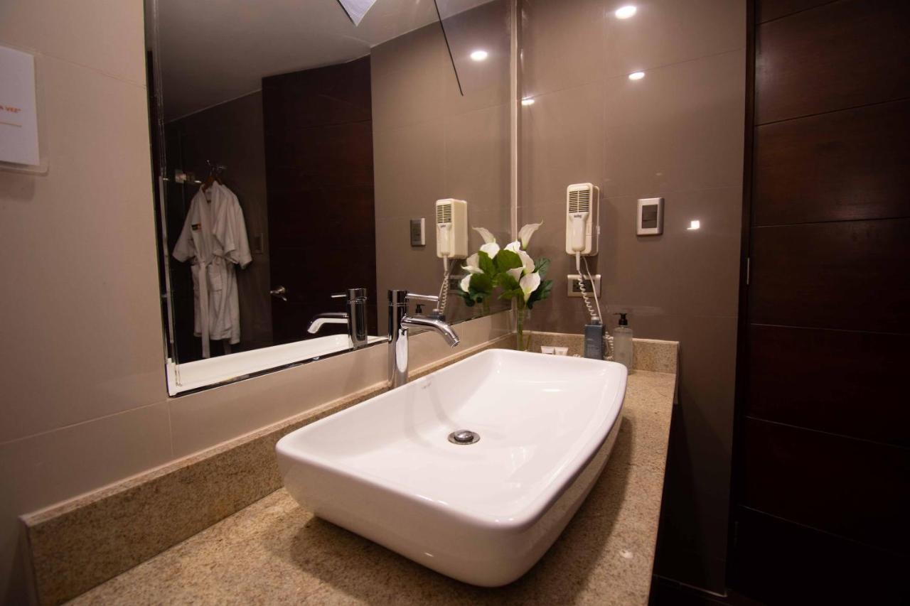 Sm Hotel Lima Extérieur photo