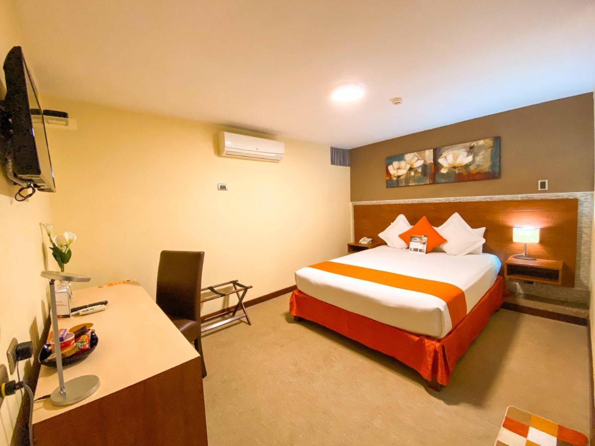 Sm Hotel Lima Extérieur photo