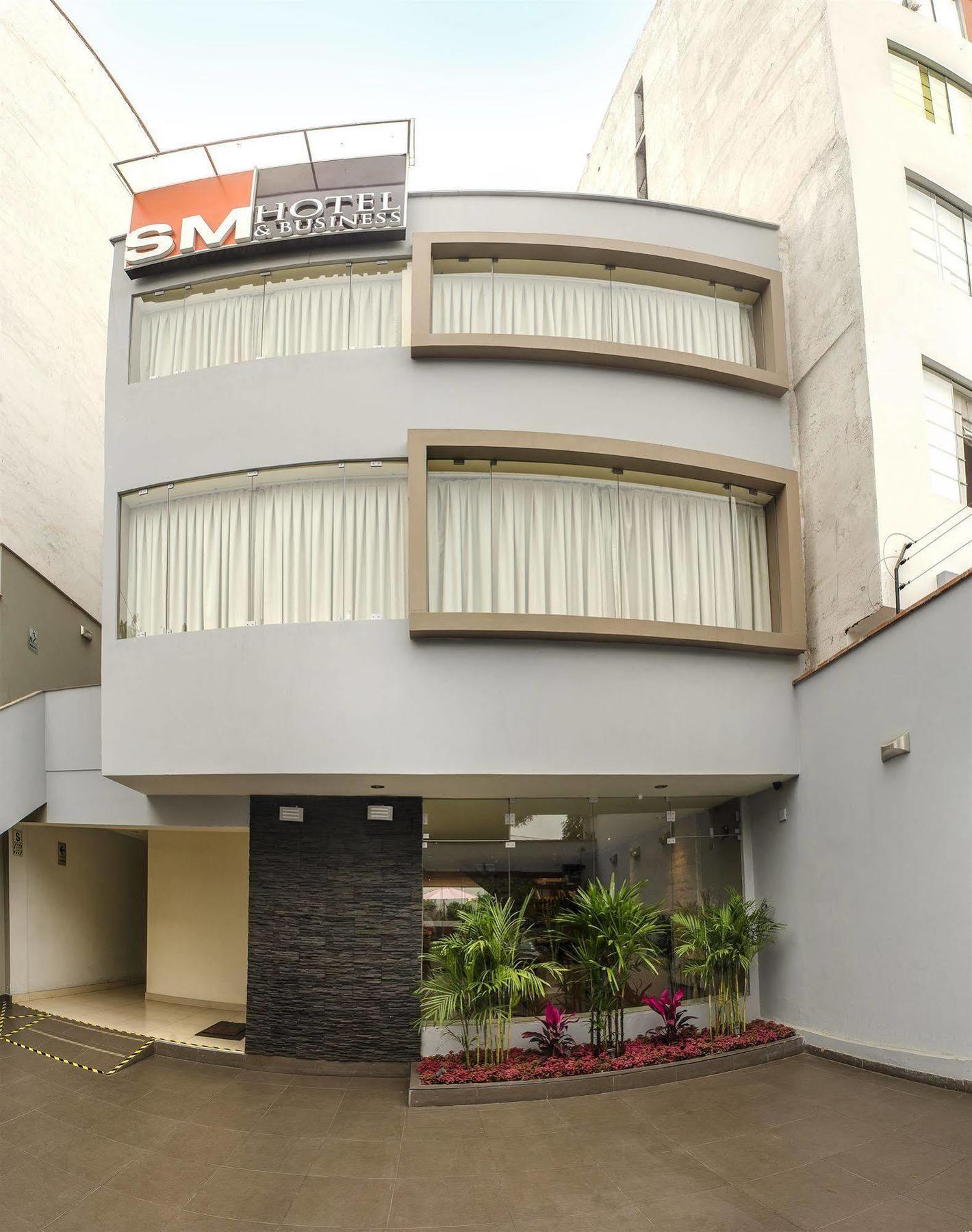 Sm Hotel Lima Extérieur photo